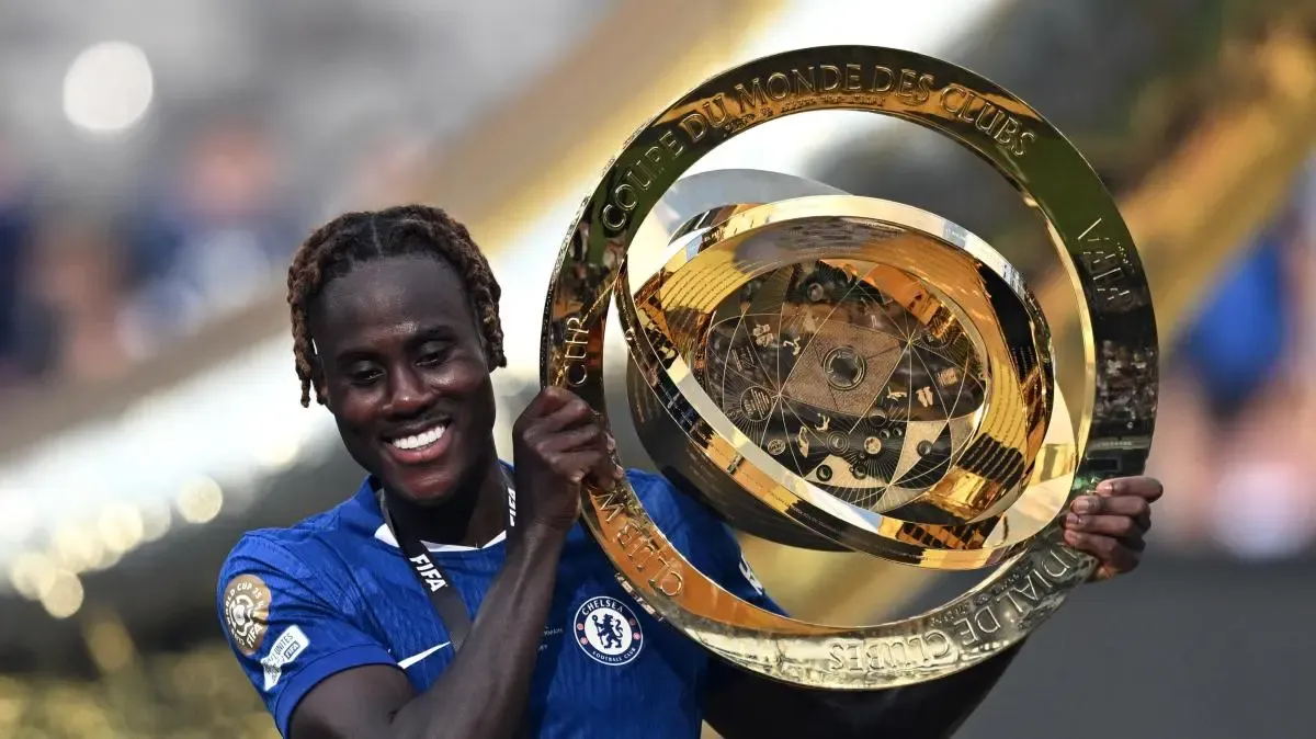 Como, difficoltà per Chalobah: si valutano anche le alternative