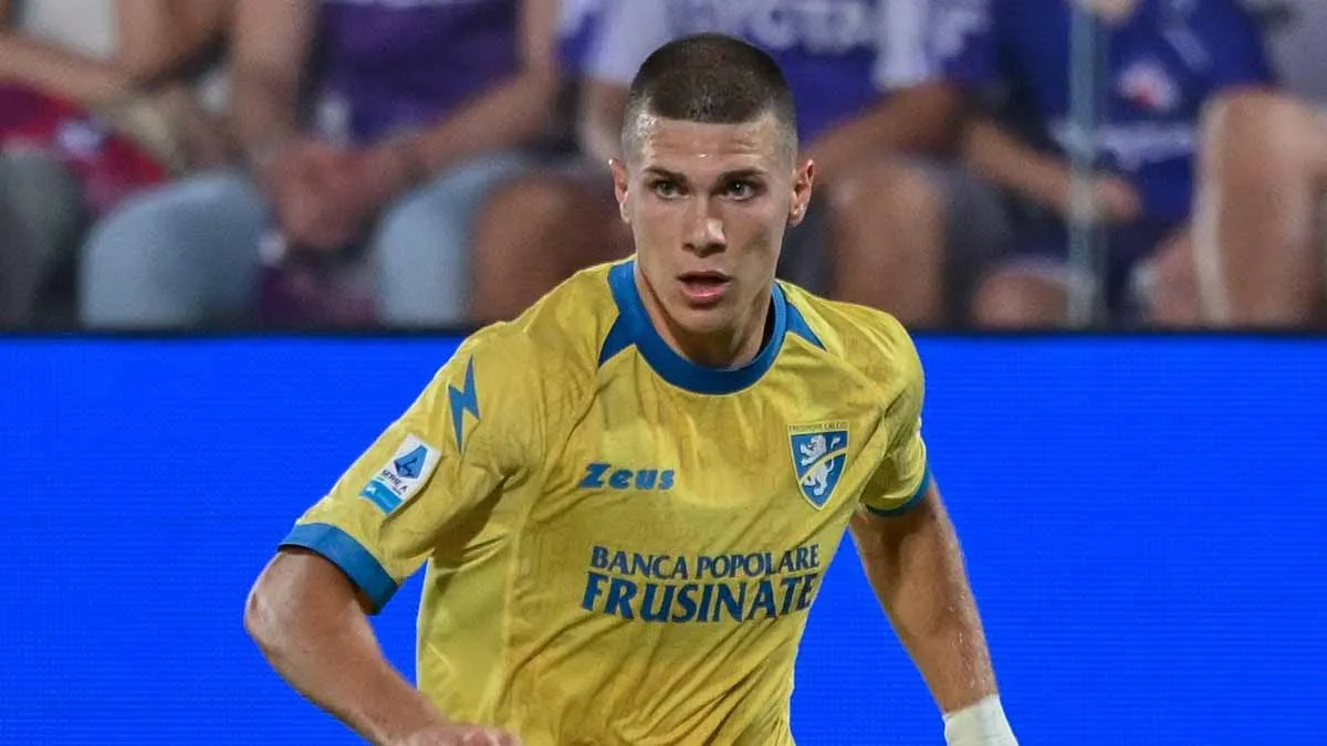 Kvernadze, il "gemello" di Kvara che ora fa gola al mercato