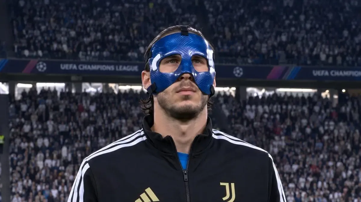 Juventus, Grabara e la maschera blu: ecco perché la indossa