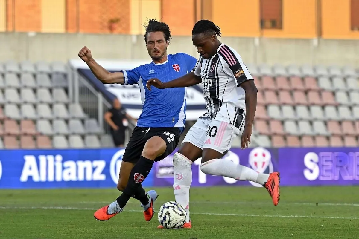 Calciomercato Serie B, Alvin Okoro nel mirino: il Venezia prende tempo