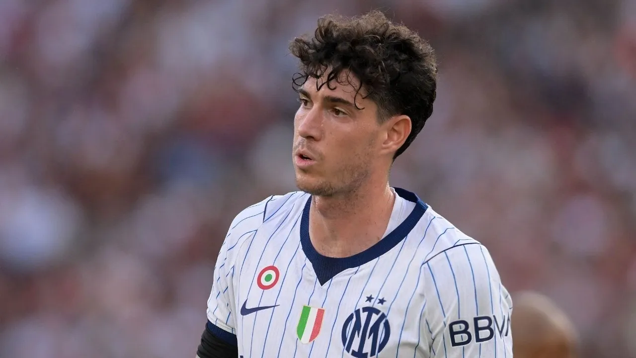 Inter, Bastoni e il rinnovo: cosa cambia nel mercato 2027