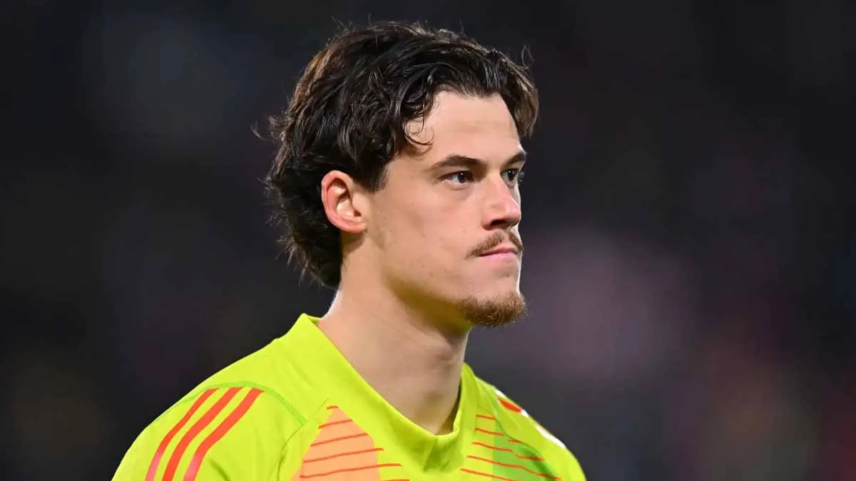 Caso Svilar, il miglior portiere della Serie A senza Nazionale