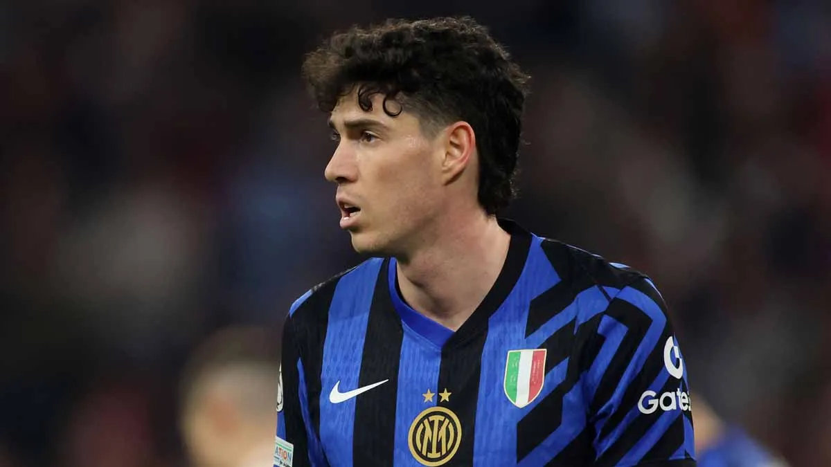 Calciomercato - Bastoni-Barcellona: l'Inter trema per l'assalto di Flick
