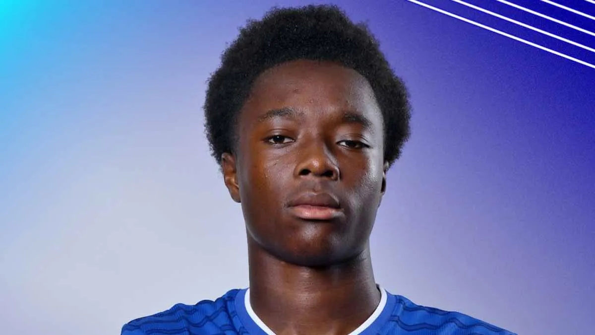 Chi è Demi Akarakiri: il talento dell'Everton che sbarca al Cagliari
