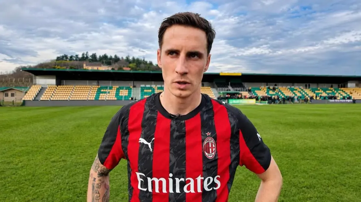 Reggina, Magrassi a un passo: l’attaccante verso la Calabria
