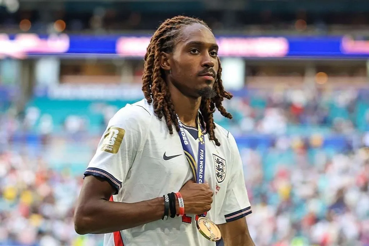 Calciomercato Inter, Spence non è un altro Dumfries: cosa cambia sulla fascia