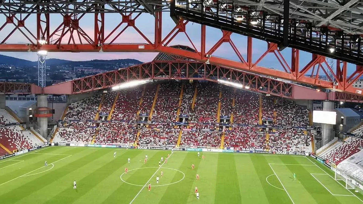 Triestina, accordo con il Comune: il Nereo Rocco resta la casa alabardata