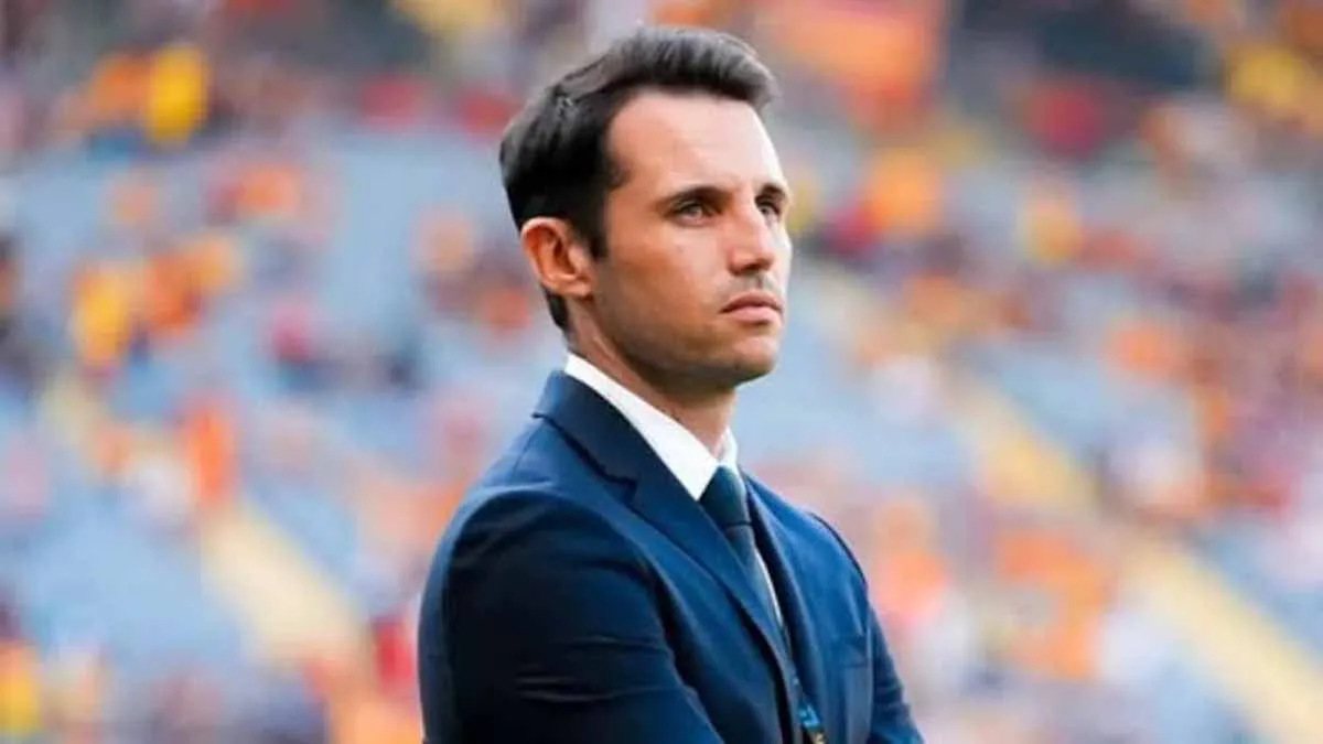 Genoa, il Burnley prova a soffiare il ds Diego Lopez